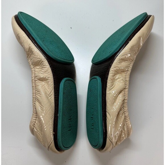 Tieks by Gavrieli Women Patent In Biscotti Leather Foldable Ballet Flats Size 5 - Picture 6 of 11